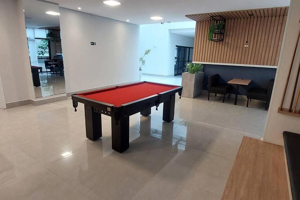 Apartamento Apto Cwbe *